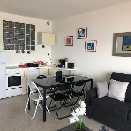 كانيو سور مير Appartement Front De Mer المظهر الخارجي الصورة